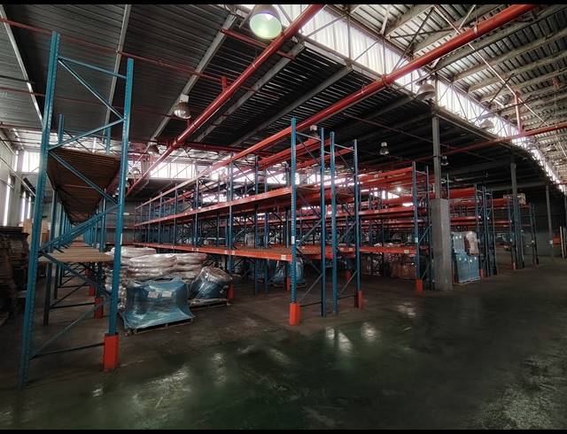 5,057M² WAREHOUSE FOR SALE IN CITY DEEP